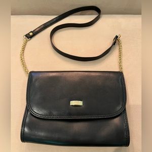 *Like New* Liz Claiborne purse - black with gold accents